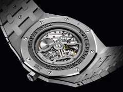 Představujeme nejtenčí věčný kalendář s automatickým nátahem na světě od Audemars Piguet. Přivítejte Royal Oak Selfwinding Perpetual Calendar Ultra-Thin - foto 4 | brand photo