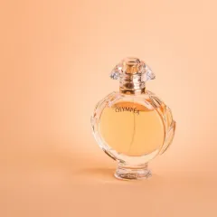 S vůní Paco Rabanne Olympea budete v létě bohyní - foto 3 | brand photo