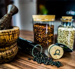 Darujte luxusní dárek se jménem od .pepper..field poprvé v ČR – šampaňské mezi pepři - foto 5 | brand photo