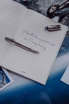 Montblanc přichází s novou kolekcí psacích per StarWalker  a vyzývá k opětovnému spojení s naší planetou - foto 2 | brand photo