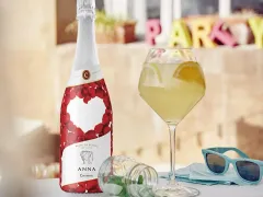 cava Anna de Codorníu Love