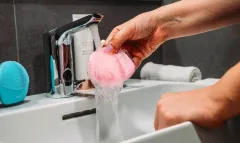 Ideální čištění pleti po tréninku s FOREO LUNA mini 3