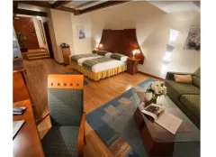 Zdroj: hotel-zvon.cz