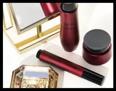 Minerální kosmetika z Mrtvého moře obohacená o ingredience ověřené staletími, to je kosmetika AHAVA - foto 2 | brand photo