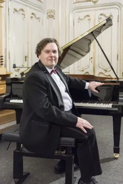 Klavírní improvizátor Jiří Pazour: Když se improvizace podaří, je to opravdu velký zážitek - foto 1 | brand photo