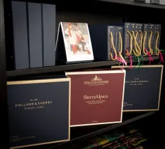 Majitelka jedinečného českého krejčovství Sára Lachmanová - foto 2 | brand photo