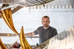 Největší svítící šperk visí v lobby hotelu na ostrově Saipan - foto 5 | brand photo