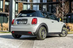 Nové a jedinečné MINI Cooper SE s elektrickým motorem - foto 1 | brand photo