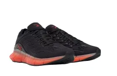 Nové sneakers Rebook Zig Kinetica usměrní energii v každém Vašem kroku - foto 2 | brand photo