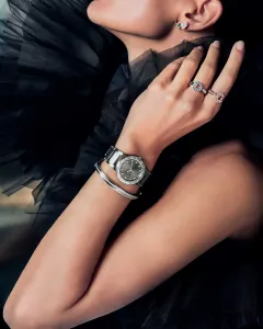 BVLGARI BB – NOVÁ KOLEKCE ŠPERKŮ VE ZNAMENÍ LEŽÉRNÍ ELEGANCE - foto 3 | brand photo