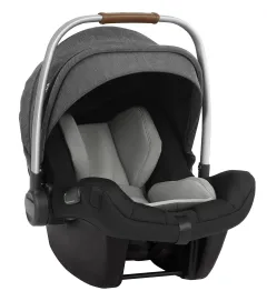 Mezi vajíčky je nejbezpečnější autosedačka NUNA PIPA next při použití se základnou Pipa Next Base - foto 3 | brand photo