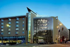 Jen do luxusních pražských hotelů NH Prague je možné dojet i lanovkou - foto 1 | brand photo