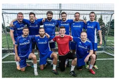 Fotbalový tým Sodexo a další hráči Sue Ryder Charity Cupu pomohli vybrat 850 tisíc - foto 2 | brand photo