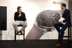 Funkce nových hodinek od Huawei si vyzkoušel v souboji Jágr i Šonka - foto 1 | brand photo
