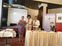 Proběhla odborná konference o výuce finanční gramotnosti na školách  - foto 3 | brand photo