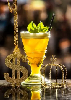 Zahrajte si kartičkovanou ve stylovém BeBop baru! - foto 5 | brand photo