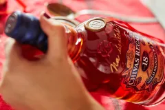 Prestige Selection nabízí alkohol v láhvích s ručně psaným vzkazem - foto 1 | brand photo