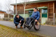 Inteligentní kolečkové křeslo dostalo 20 milionů od nadace Toyoty - foto 1 | brand photo