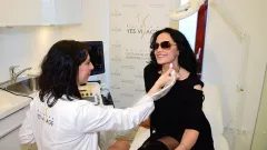 Urychlete si vánoční nákupy díky klinice YES VISAGE - foto 3 | brand photo