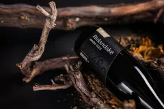 Vinařství Juřeník & Žďárský: Řemeslo a úcta k přírodě pomáhá dělat světová vína - foto 1 | brand photo