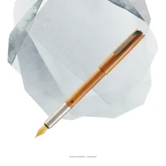 KAYU: LUXUSNÍ PSANÍ SVĚTELNÝM MEČEM - foto 3 | brand photo