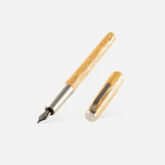 KAYU: LUXUSNÍ PSANÍ SVĚTELNÝM MEČEM - foto 7 | brand photo