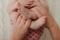 Ukažte svému miminku lásku díky BABY masážím od Michaely Cázerové - foto 4 | brand photo