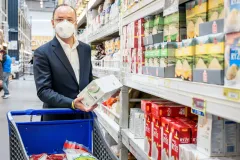 Prodejny makro ČR se zapojily do Sbírky potravin, přispěly 14 618 kg zboží - foto 1 | brand photo