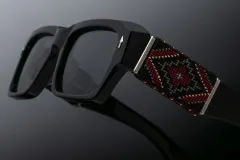 Tyrkys a pocta americkým indiánům, brýle značky JACQUES MARIE MAGE - foto 2 | brand photo