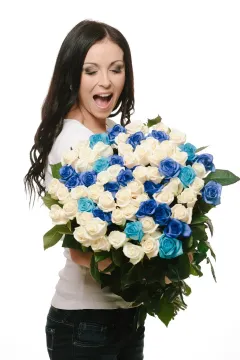 Potěšte maminku na Den matek kyticí 100 růží z Florea.cz - foto 3 | brand photo