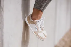 Be Lenka jako průkopník v chůzi bos. V čem je barefoot výjimečný - foto 2 | brand photo