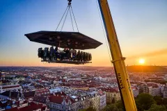 Dinner in the Sky: Romantická atrakce bude přímo u Vltavy - foto 5 | brand photo