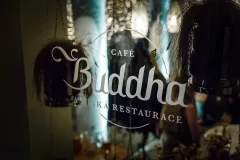 Café Buddha o sedmi chodech skloubí mládí a vyzrálost - foto 1 | brand photo