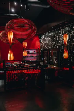 Hvězdná párty v restauraci Sasazu - foto 4 | brand photo