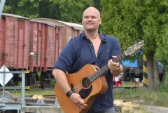 Jak vypadá život hudebníka s Radimem Flenderem - foto 2 | brand photo