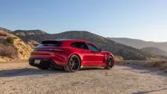 Porsche: Taycan GTS s elektrickým dojezdem přes 500 kilometrů - foto 2 | brand photo
