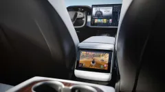 Zdroj: Tesla