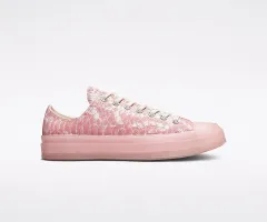 CONVERSE X GOLF WANG: Značka Golf Wang dala vzniknout nové dvojici - foto 1 | brand photo