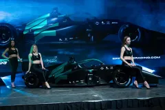 Effective Racing odstartoval novou éru - foto 3 | brand photo