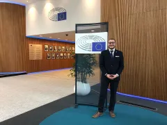 O práci v EU již během studia s Michaelem Lyerem.  - foto 3 | brand photo