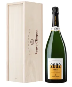 Veuve Clicquot slaví své 250. výročí a uvádí designový chladící obal - foto 5 | brand photo