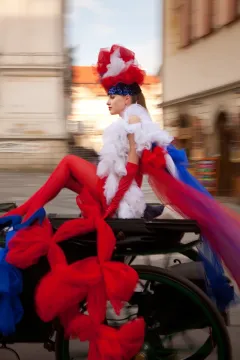 O práci v oblasti umění poví Helena Leisztner  - foto 4 | brand photo