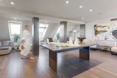 NECHTE SE ZLÁKAT PODZIMNÍMI KRÁSAMI PRAHY POHLEDEM Z HOTELU THE EMBLEM - foto 1 | brand photo