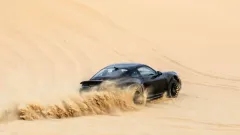 Porsche 911 Dakar se testuje na šotolině, písku a sněhu - foto 2 | brand photo