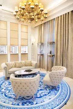 Poznejte HALADU v Pařížské ulici v novém kabátě - foto 6 | brand photo