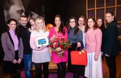 Těhotná Agáta Hanychová předala dar za statisíce - foto 1 | brand photo