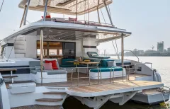 GURMÁNSKÝ KATAMARÁN Lagoon 55 se špičkovým šéfkuchařem v Egejském moři - foto 2 | brand photo