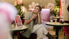 Češi i Slováci touží po více času pro sebe, každý druhý pravidelně překračuje pracovní dobu - foto 1 | brand photo