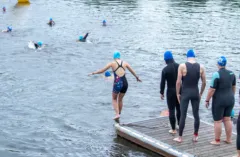 REKORDNÍ ČÁSTKA PRO PACIENTY S ALS DÍKY PLAVÁNÍ. PODPORU VYJÁDŘILI I ZNÁMÉ OSOBNOSTI - foto 4 | brand photo