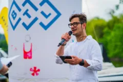 REKORDNÍ ČÁSTKA PRO PACIENTY S ALS DÍKY PLAVÁNÍ. PODPORU VYJÁDŘILI I ZNÁMÉ OSOBNOSTI - foto 2 | brand photo